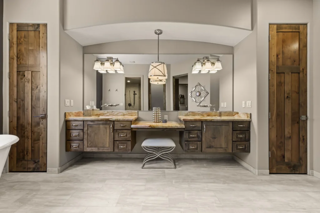 Master Suite 1 Bathroom of 631 La Scala Dr, Mesquite, NV 89027